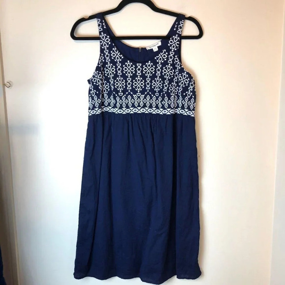 BeachLunchLounge | Embroidered Dress Blue Small - Picture 1 of 6